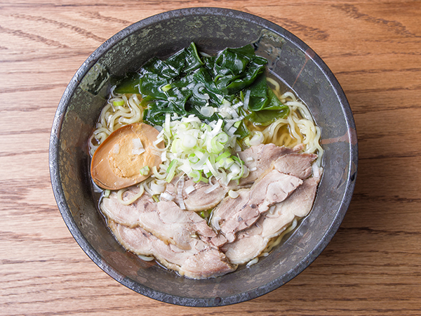 シャモ醤油ラーメン